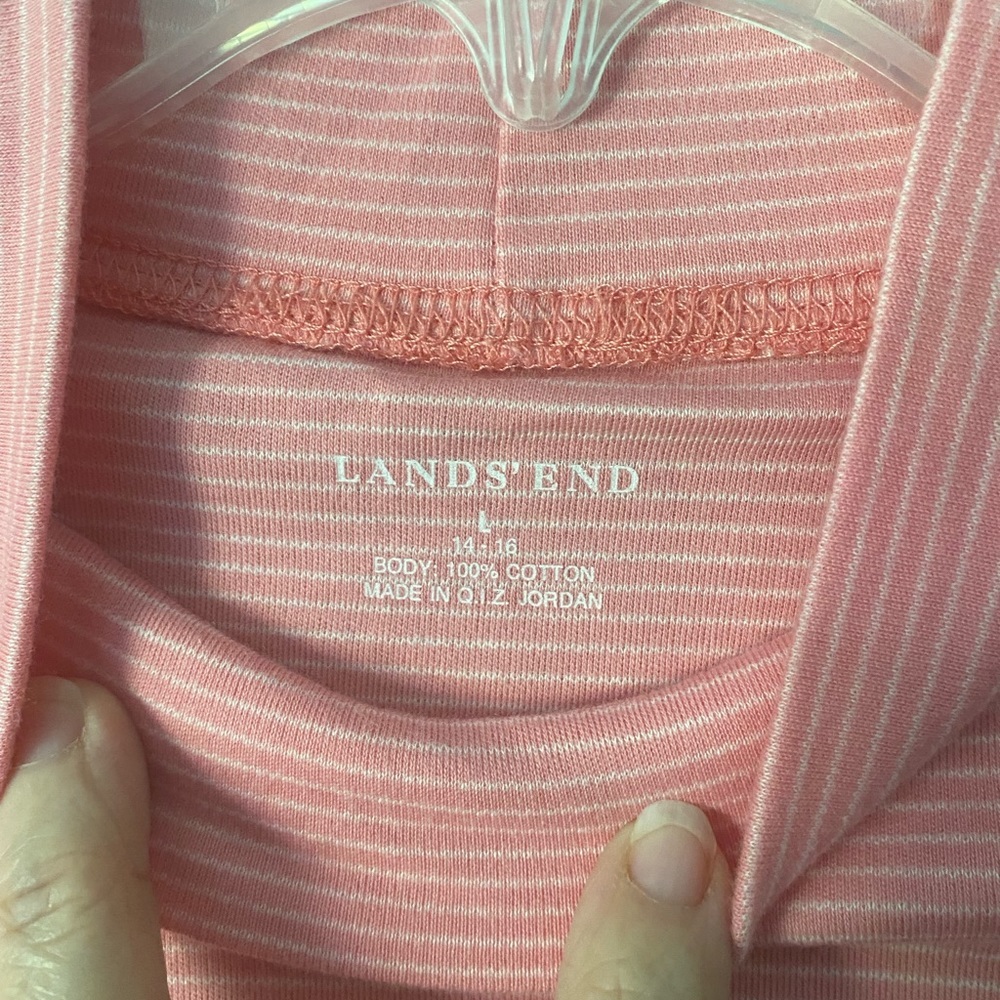 Land’s End mock turtleneck‎ tagless at neck coral pink with thin white stripes - Picture 4 of 4